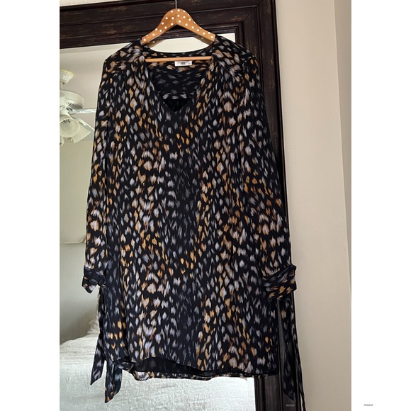 Equipment Black and Gold Patterned Dress - Picture 3 of 5